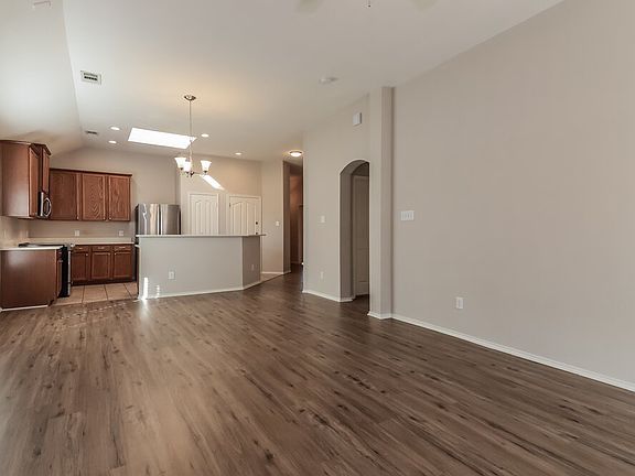 5th image of 1820 Marlin Dr