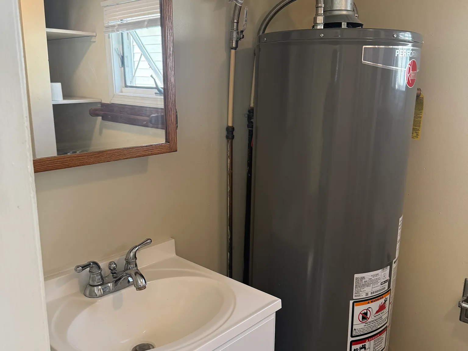 1 bed, 650 sqft, $750 — Photo 4
