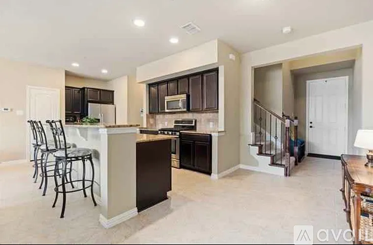 430 Hamilton St — Photo 6