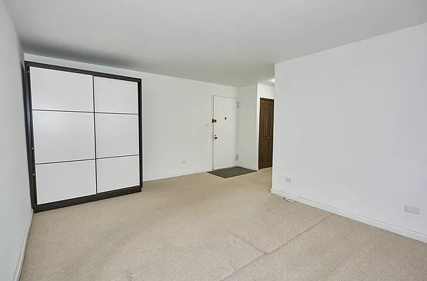 Sold by Keller Williams Realty Landmark | media 30