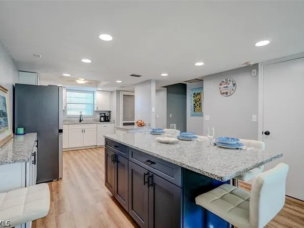 4541 Bay Beach Ln APT 344, Fort Myers Beach, FL 33931