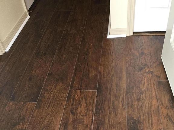 4th image of 11624 Hickory Oak Dr