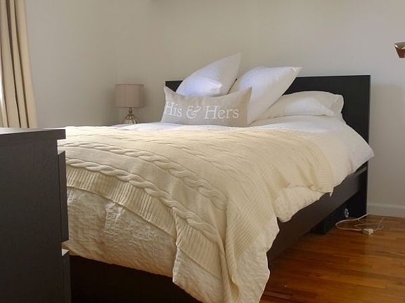 3rd image of 305 E 83rd St APT 2F