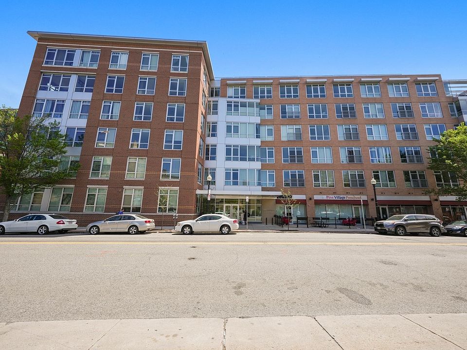 2nd image of 700 Harrison Ave #Ps3