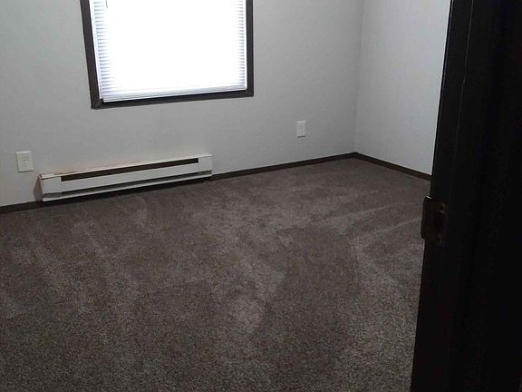 4th image of 598 N Coal St #598A