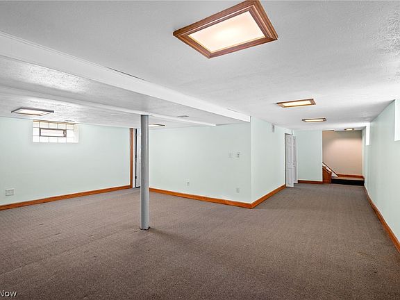 4th image of 2154 Chesterland Ave
