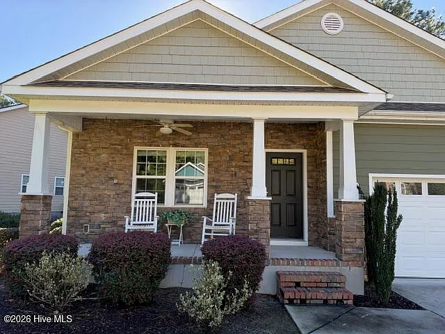 3 bed, 2.0 bath, $2,300 — Photo 3