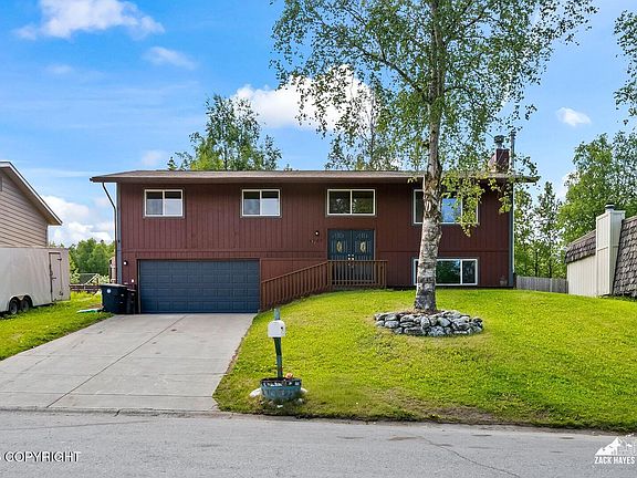 3rd image of 6548 Notting Hill Dr
