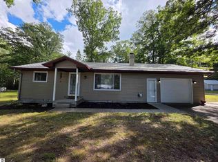 6717 Wickert Rd, Hale, MI 48739