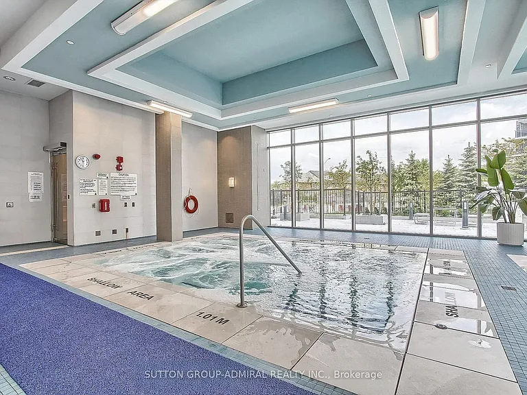 20 Gatineau Dr #1010 — Photo 28