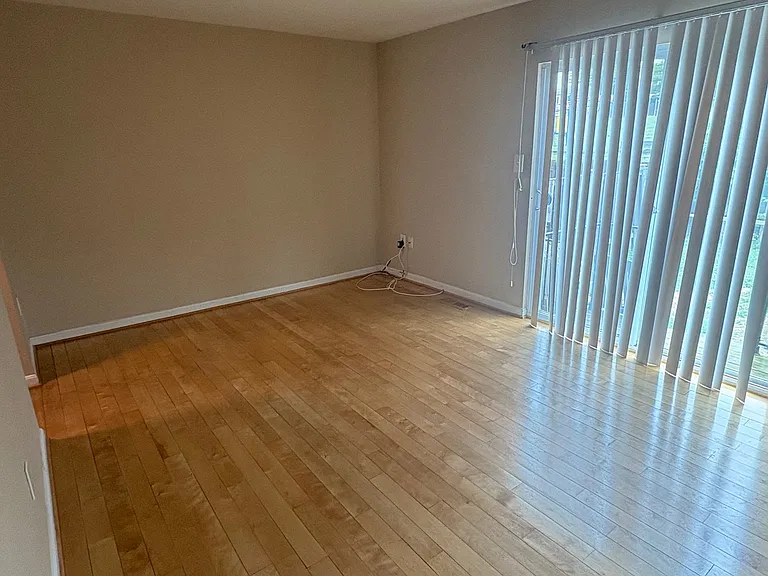 7268 Wood Hollow Ter — Photo 2