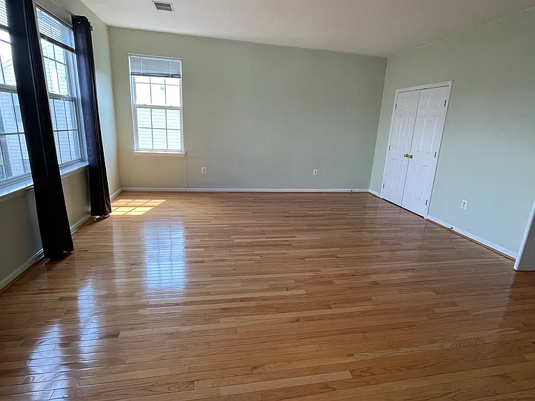 43776 Maison Blanc Sq — Photo 6