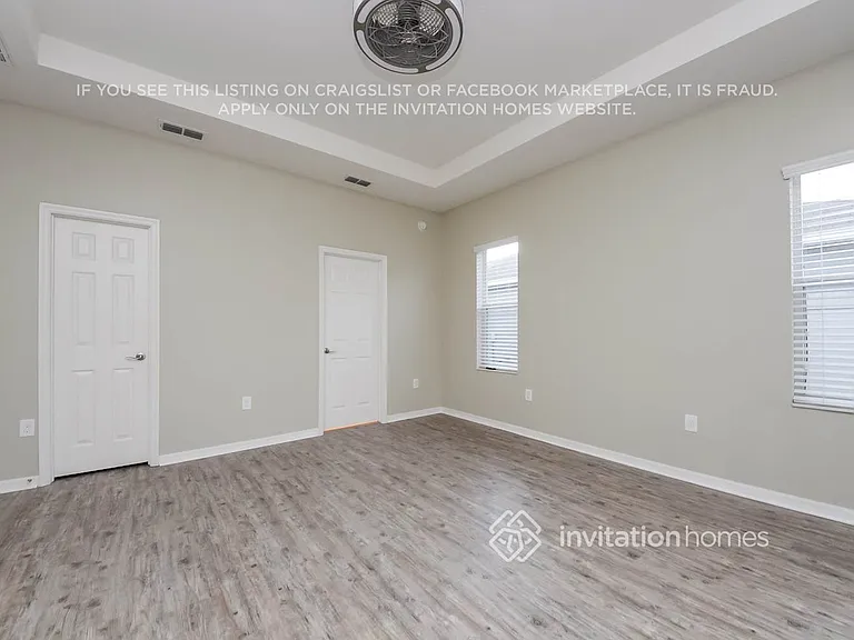 3605 Bristol Cove Ln — Photo 9