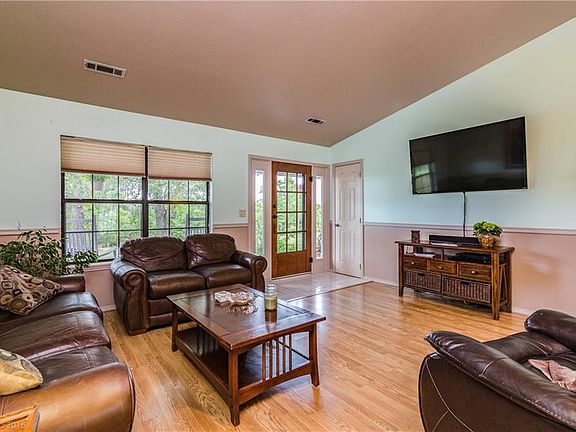 2nd image of 682 Madison Ave #6494