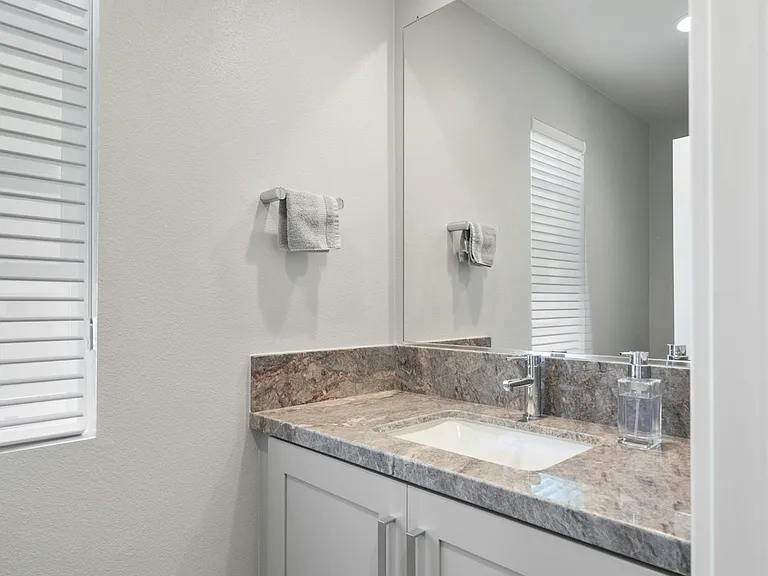 2906 Foundry Ct — Photo 9