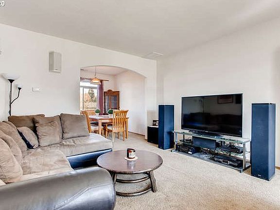 3rd image of 4008 NE 95th Cir