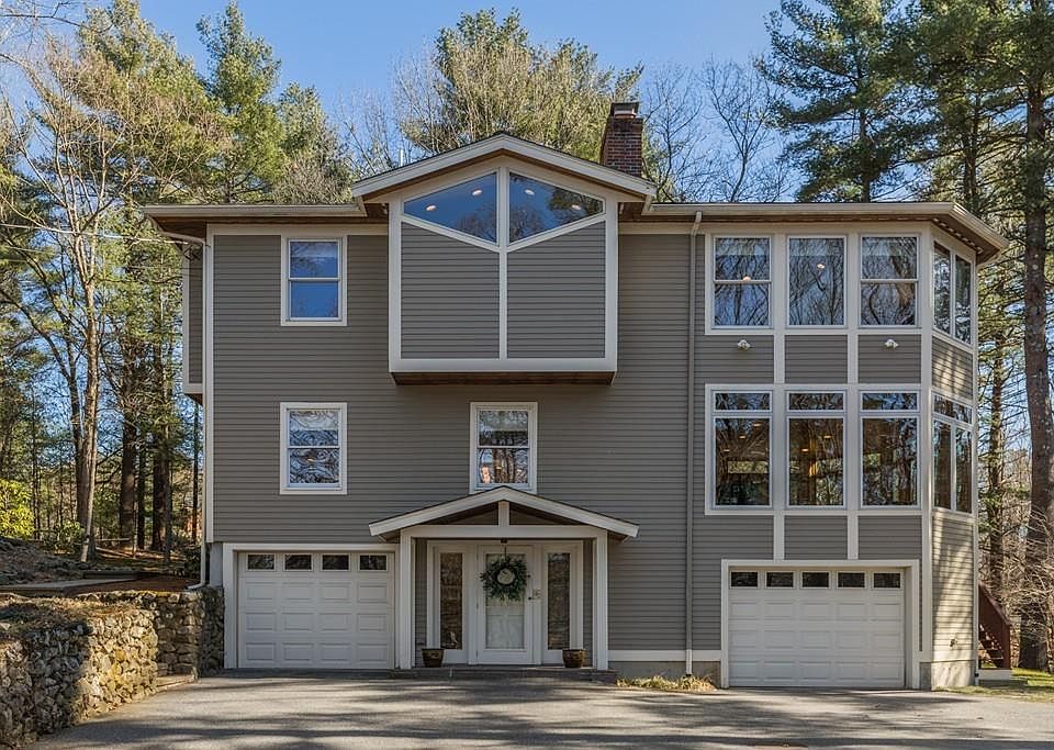 1st image of 22 N Hill Dr