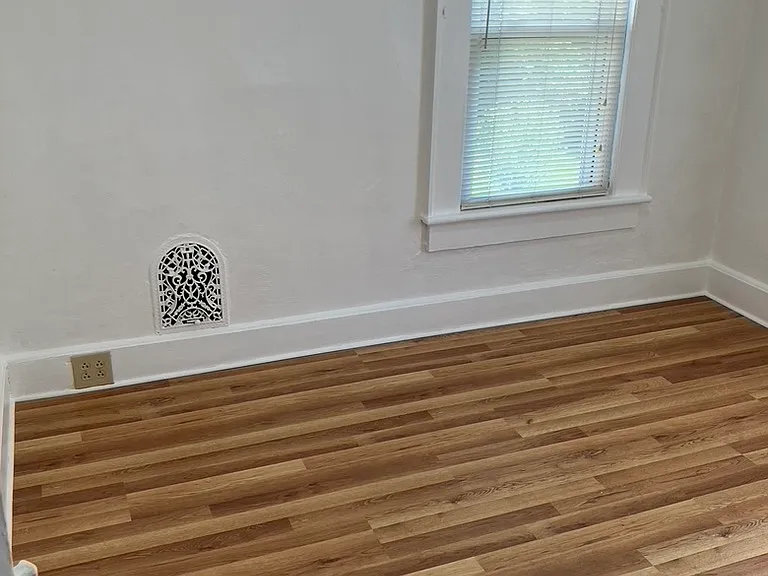 807 Grandview St — Photo 18