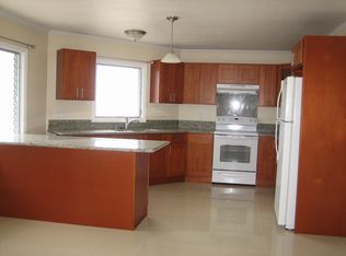 1446 Kohou St, Honolulu, HI 96817