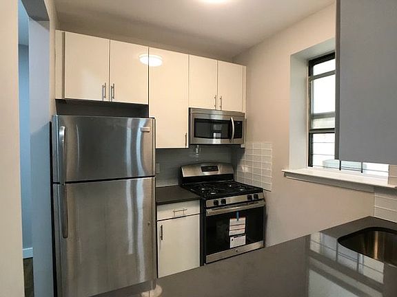 5th image of 220 W 140th St APT 4C