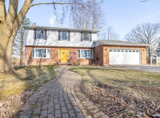 2383 Peckins Rd, Chelsea, MI 48118