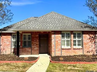 17139 Lakepark Ave, Baton Rouge, LA 70816