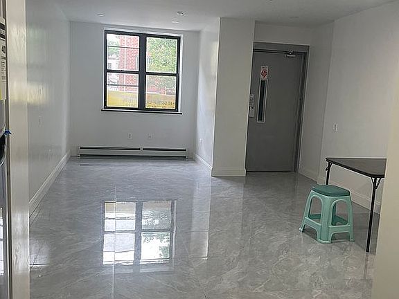 4th image of 614 51st St #1A
