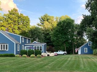 4 Thomas Dr, Cumberland, RI 02864
