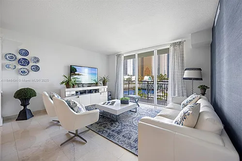 150 Sunny Isles Blvd #Townhouse 301 Photo 1