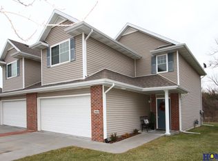 2464 Cedar Cove Rd, Lincoln, NE 68507