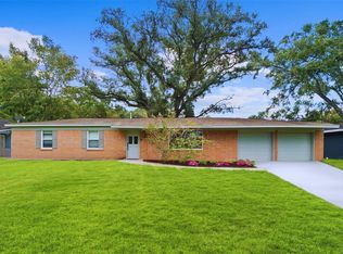 12317 23rd St, Santa Fe, TX 77510