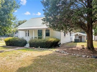 1515 Skeet Club Rd, High Point, NC 27265