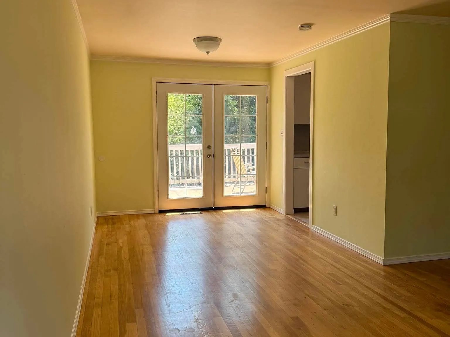 15703 NE 1st Pl — Photo 4