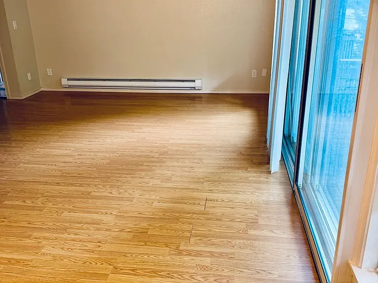 3430 Renton Pl S — Photo 27