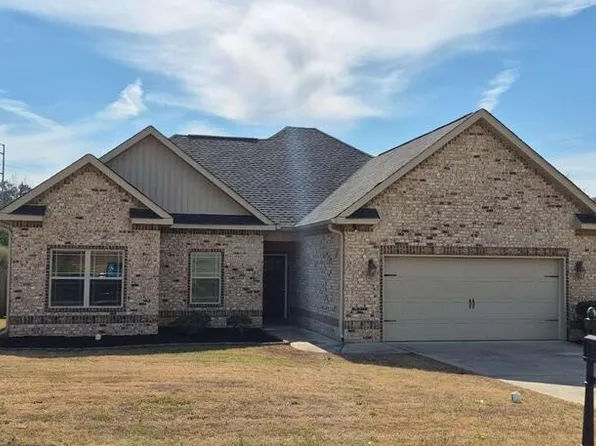 134 Summer Grove Ln, Macon, GA 31206