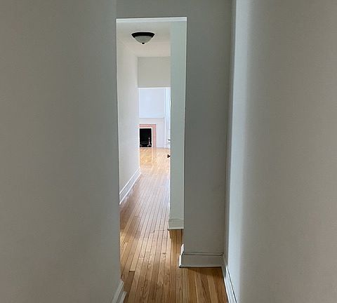 4th image of 138 N 21st St #3RR