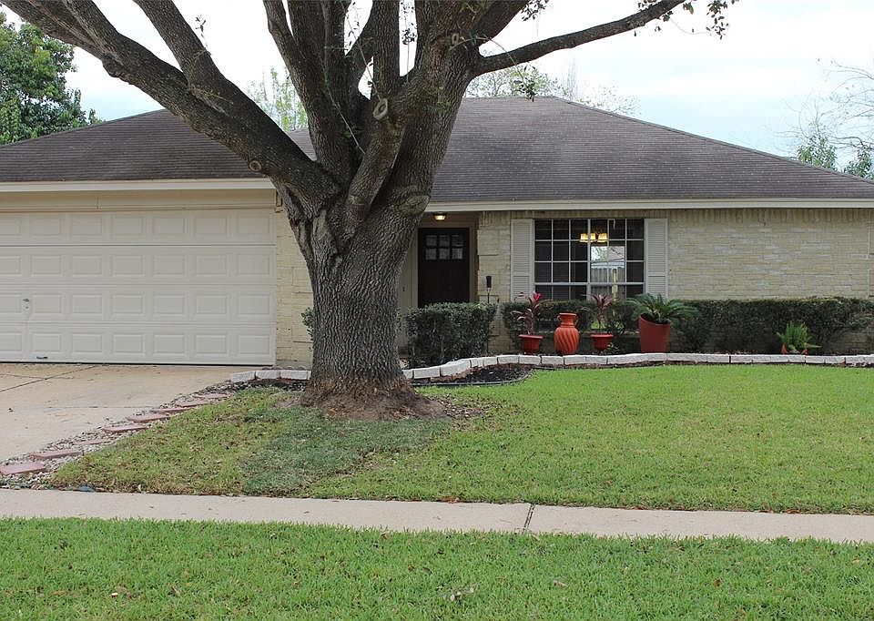 1st image of 19314 Cypress Bay Dr