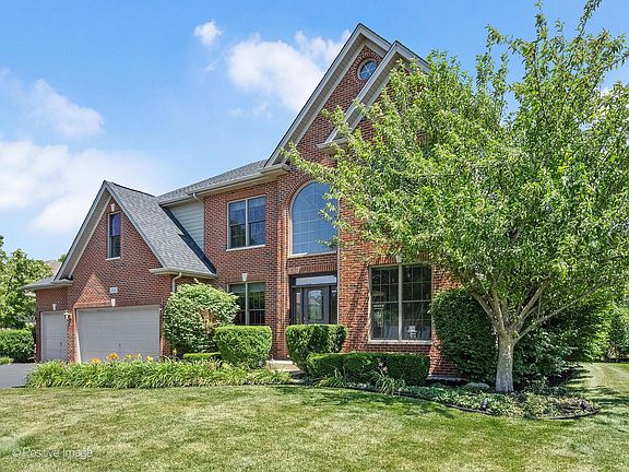 2nd image of 805 Deering Ct