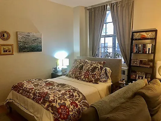 Rented by Buchbinder & Warren | media 2