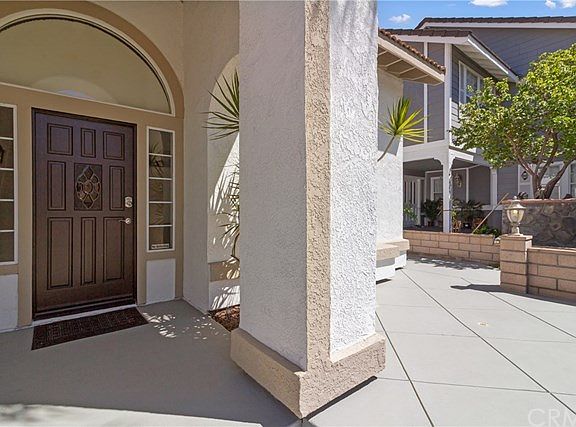 2nd image of 3317 Deaver Dr