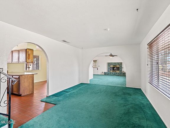 4th image of 7770 N Soledad Ave