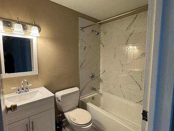 2nd image of 14 Nancy Rd APT 6