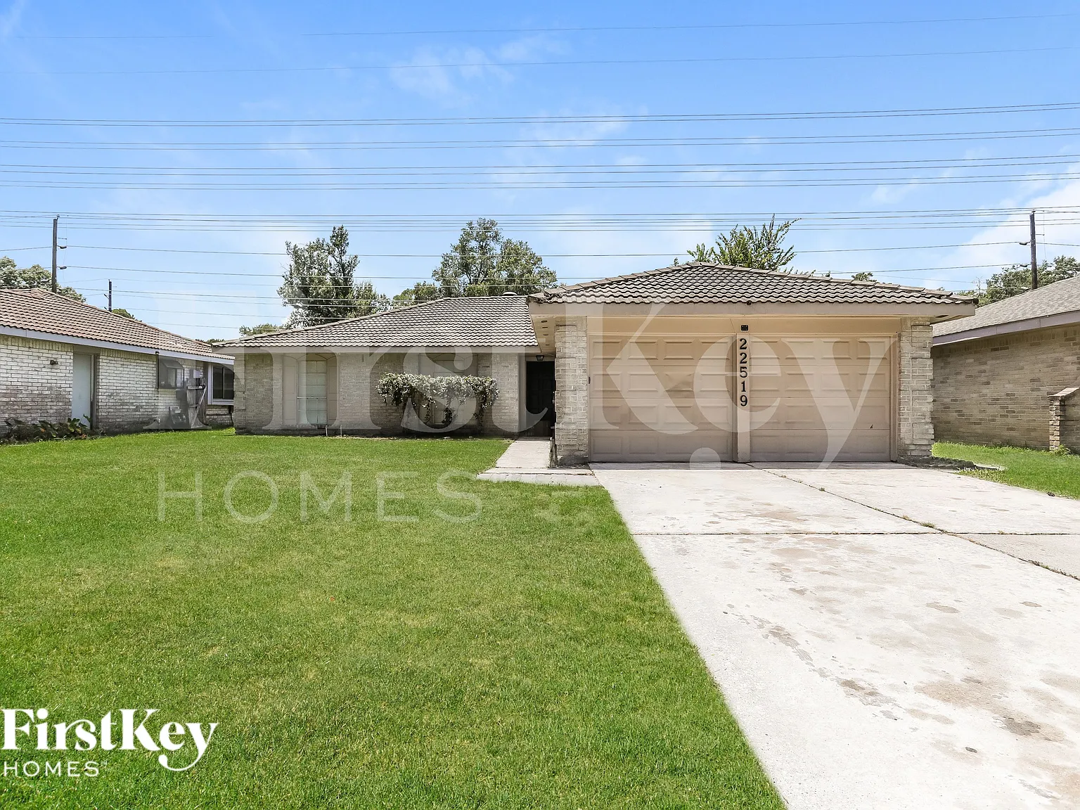 3 bed, 2.0 bath, 1646 sqft, $1,570 — Photo 1