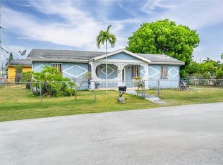 580 NW 11th St, Florida City, FL 33034