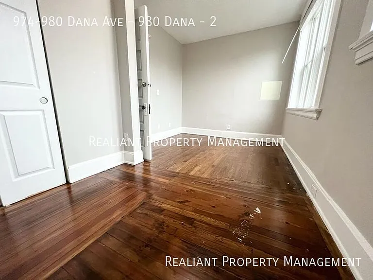 974-980 Dana Ave #2 — Photo 8