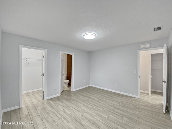 5th image of 4902 SILVER Street