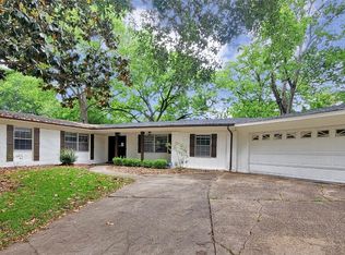 1979 Worley Ln, Montgomery, AL 36106