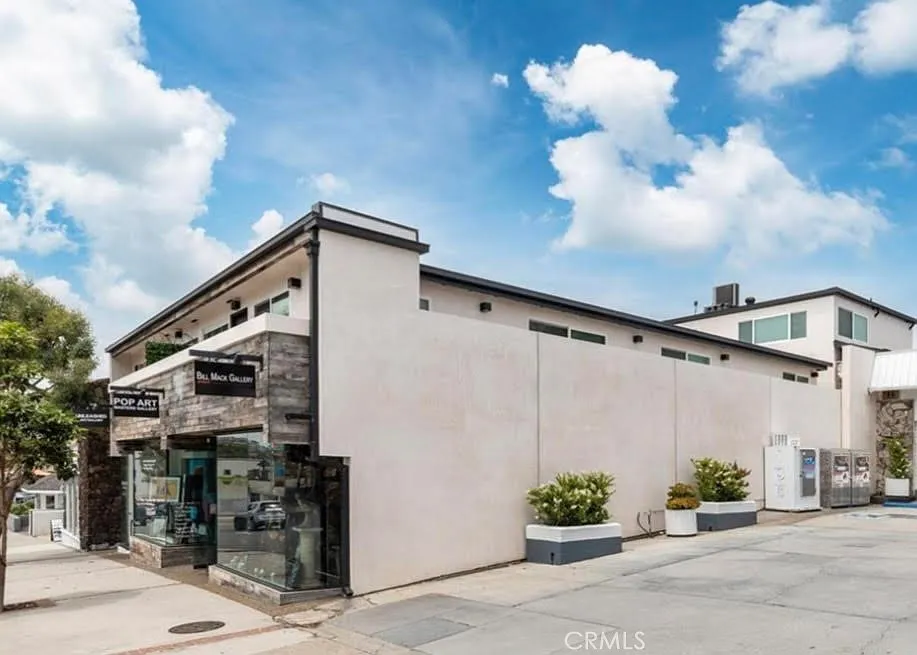 1 bed, 750 sqft, $3,700 — Photo 3