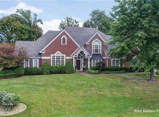 1709 S 43rd St, Rogers, AR 72758