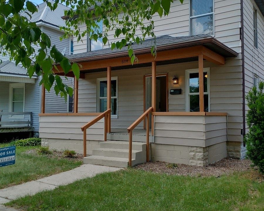1st image of 624 W Wolf Ave
